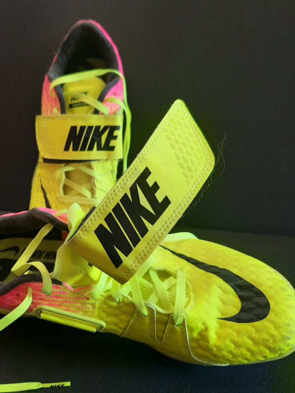 Nike High Jump Neon Yellow 882028-999 Men's 9 Track and Field Cleats
